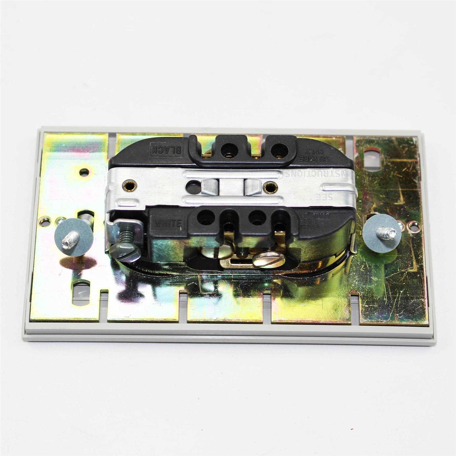 Lutron Nova T Receptacle NTR-15 - Zenithce
