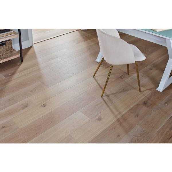 Pergo Defense+ Oak 3/8 in. T x 7.5 in. W Waterproof Engineered Hardwood Flooring - Zenithce
