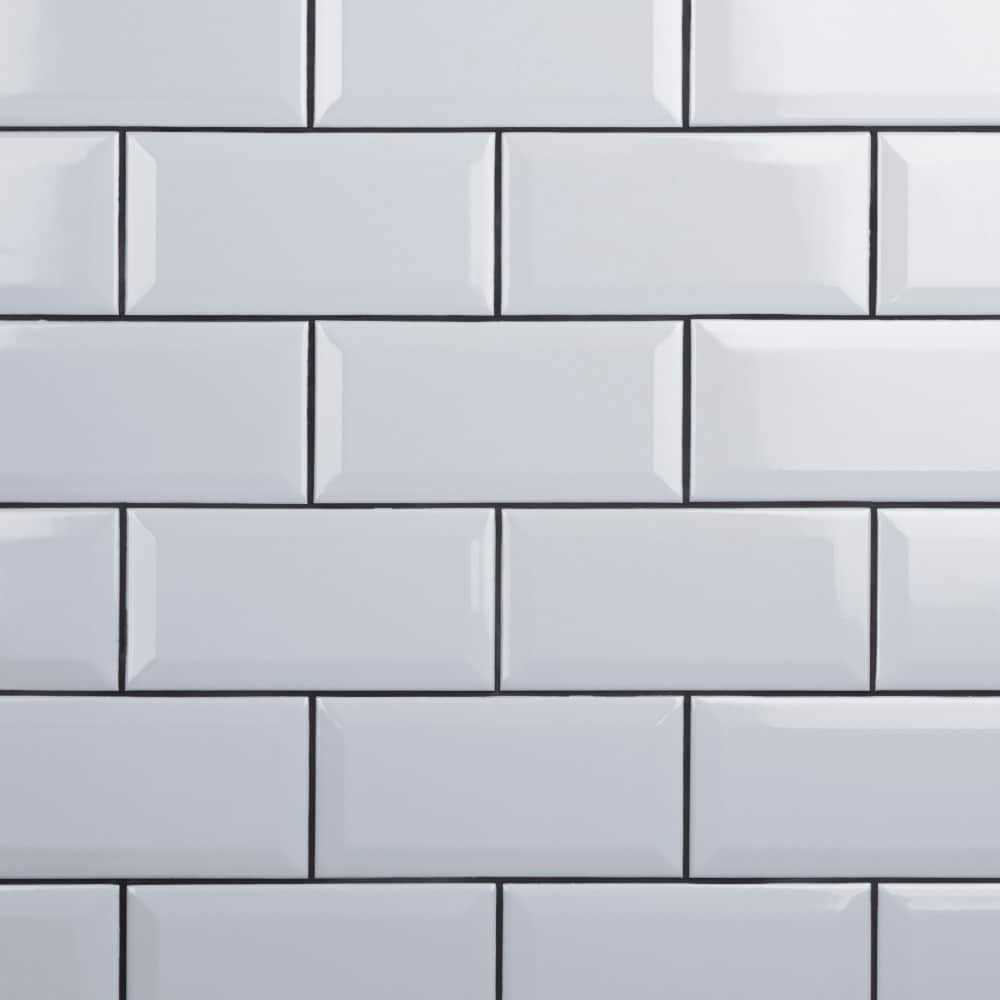 Merola Tile Crown Heights Beveled 3 in. x 6 in. Glossy White Ceramic Wall Tile - Zenithce