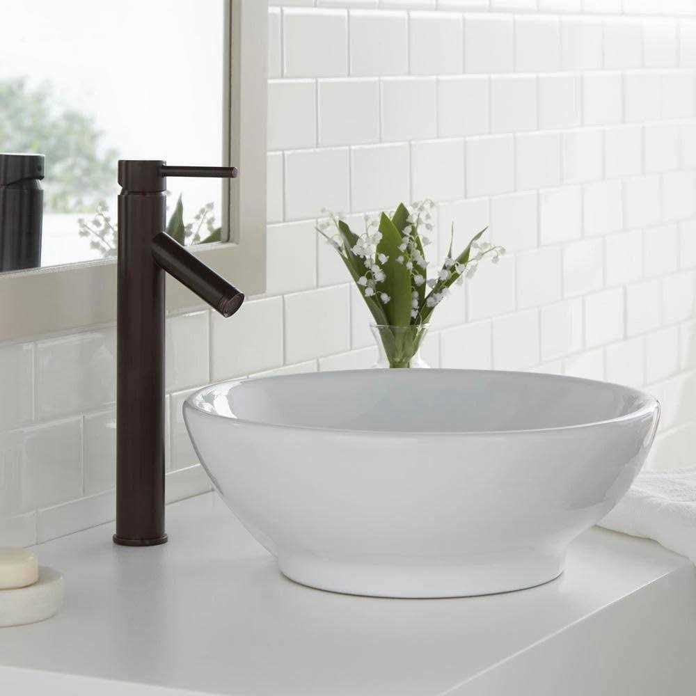 Glacier Bay Melina 8 in. Widespread Double Handle High-Arc Bathroom Faucet - Zenithce