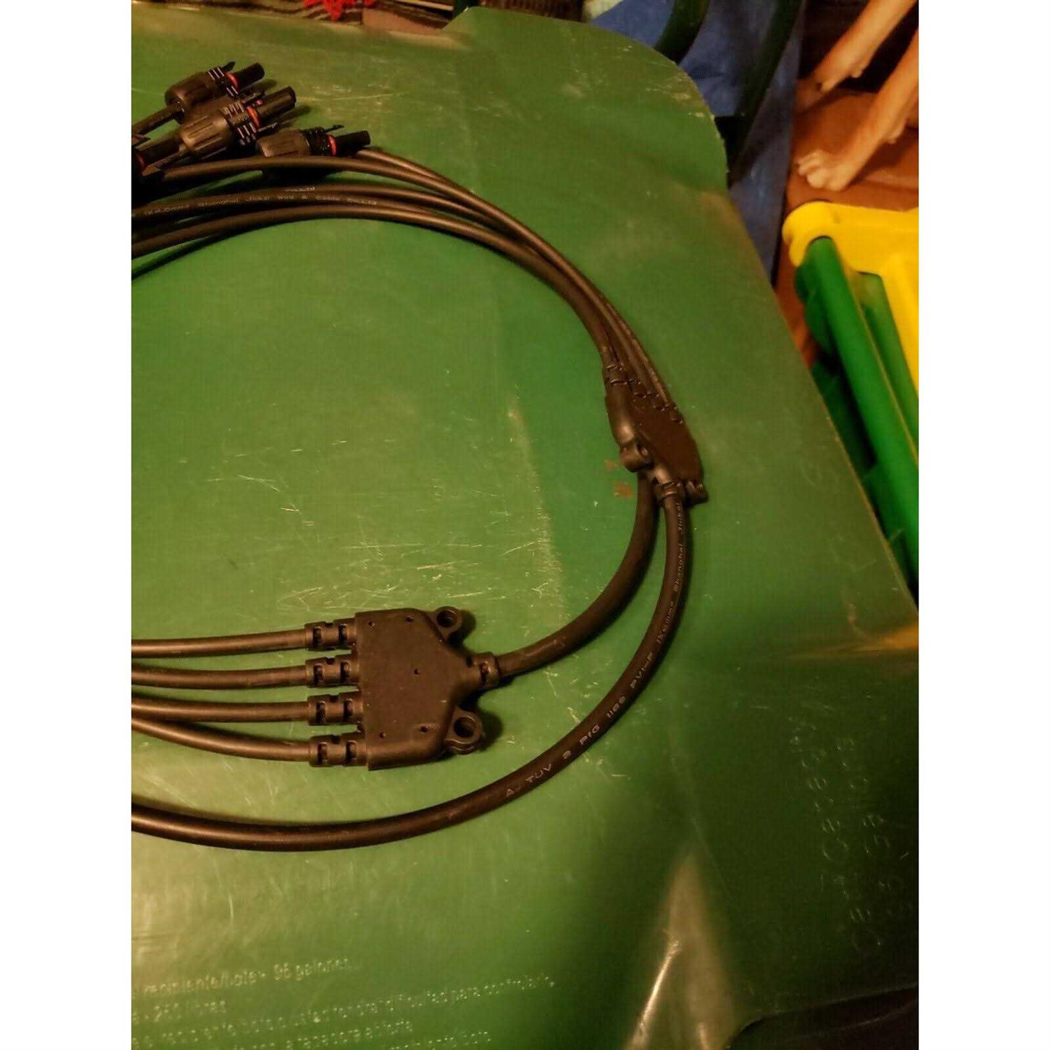 Renogy Solar In-Line Fuse Holder Waterproof w/ Fuse - Zenithce