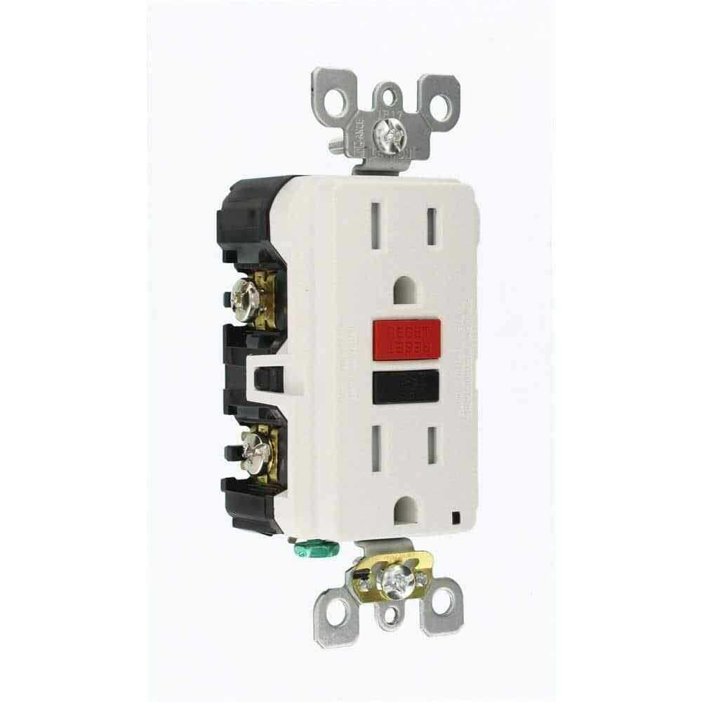 Leviton 15 Amp 125-Volt Duplex SmarTest Self-Test SmartlockPro Tamper Resistant GFCI Outlet - Zenithce