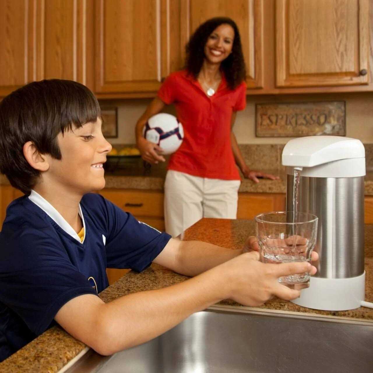 WaterChef C7000 Premium Countertop Water Filtration System with Intelligent Monitor - Zenithce