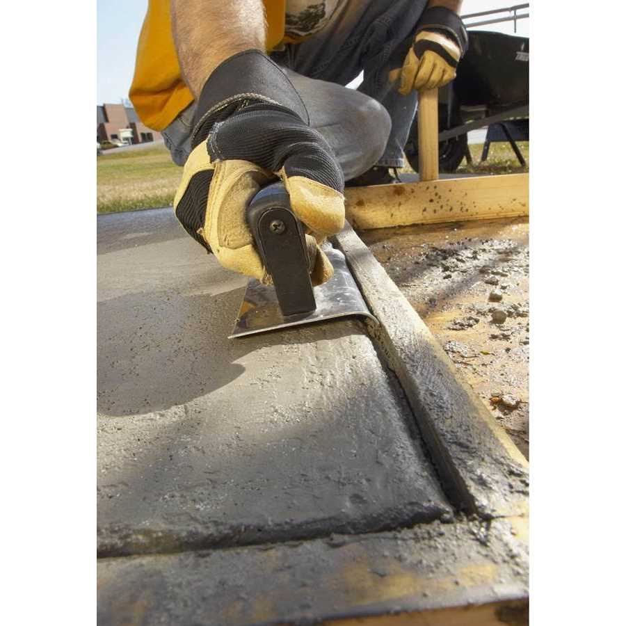 QUIKRETE ProFinish 5000 80-lb High Strength Concrete Mix 100785 - Zenithce