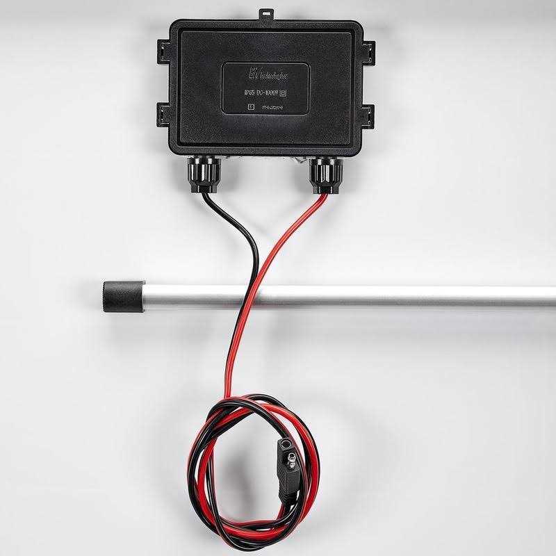 Thunderbolt Solar 1.5 Watt Solar Battery Maintainer - Zenithce