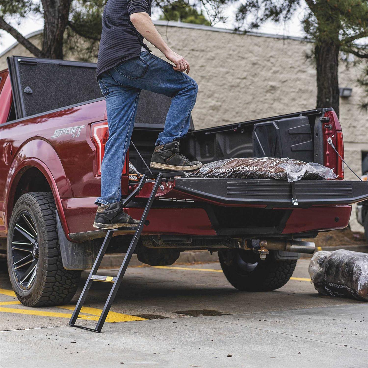 Traxion Tailgate Ladder - Zenithce