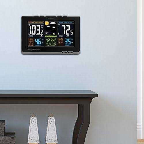 La Crosse Technology WiFi Projection Alarm Clock with AccuWeather forecast - Zenithce