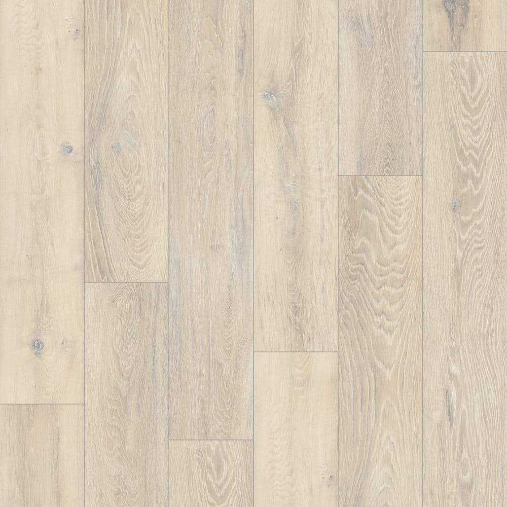 TrafficMaster Brookhaven Oak 7 mm T x 8 in. W Laminate Wood Flooring - Zenithce