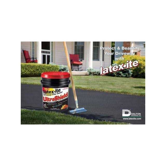 Latex-ite Pli-Stix 60 Ft. Small Black Permanent Blacktop Joint and Crack Filler 36099 - Zenithce