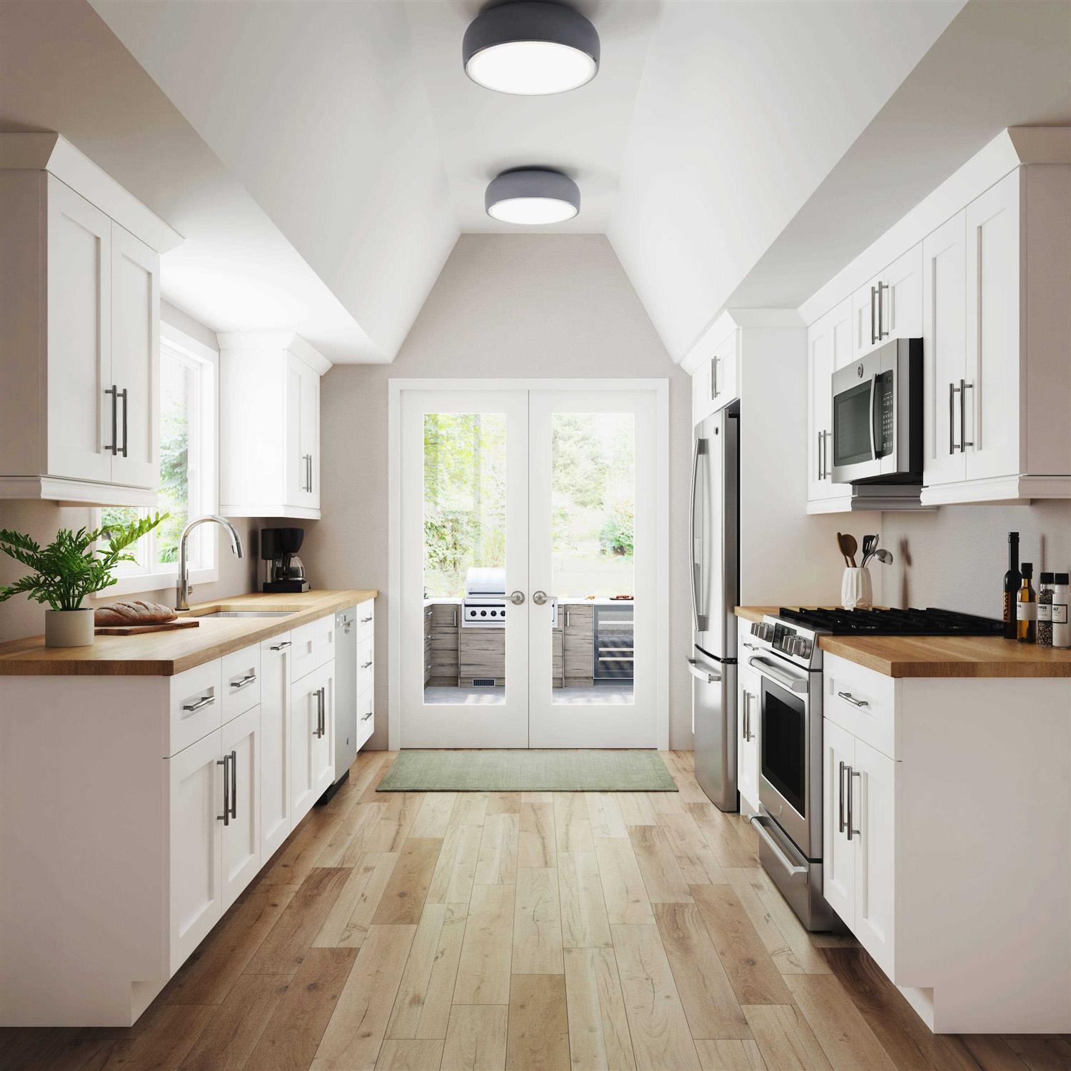 Luxxe Cabinetry Newhaven 0.3-in W x 96-in H x 0.5-in D Pure SM8-PW - Zenithce
