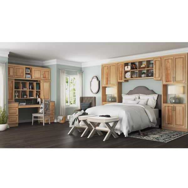 Hampton Bay 14.5 in. W x 14.5 in. H Cabinet Door Sample - Zenithce