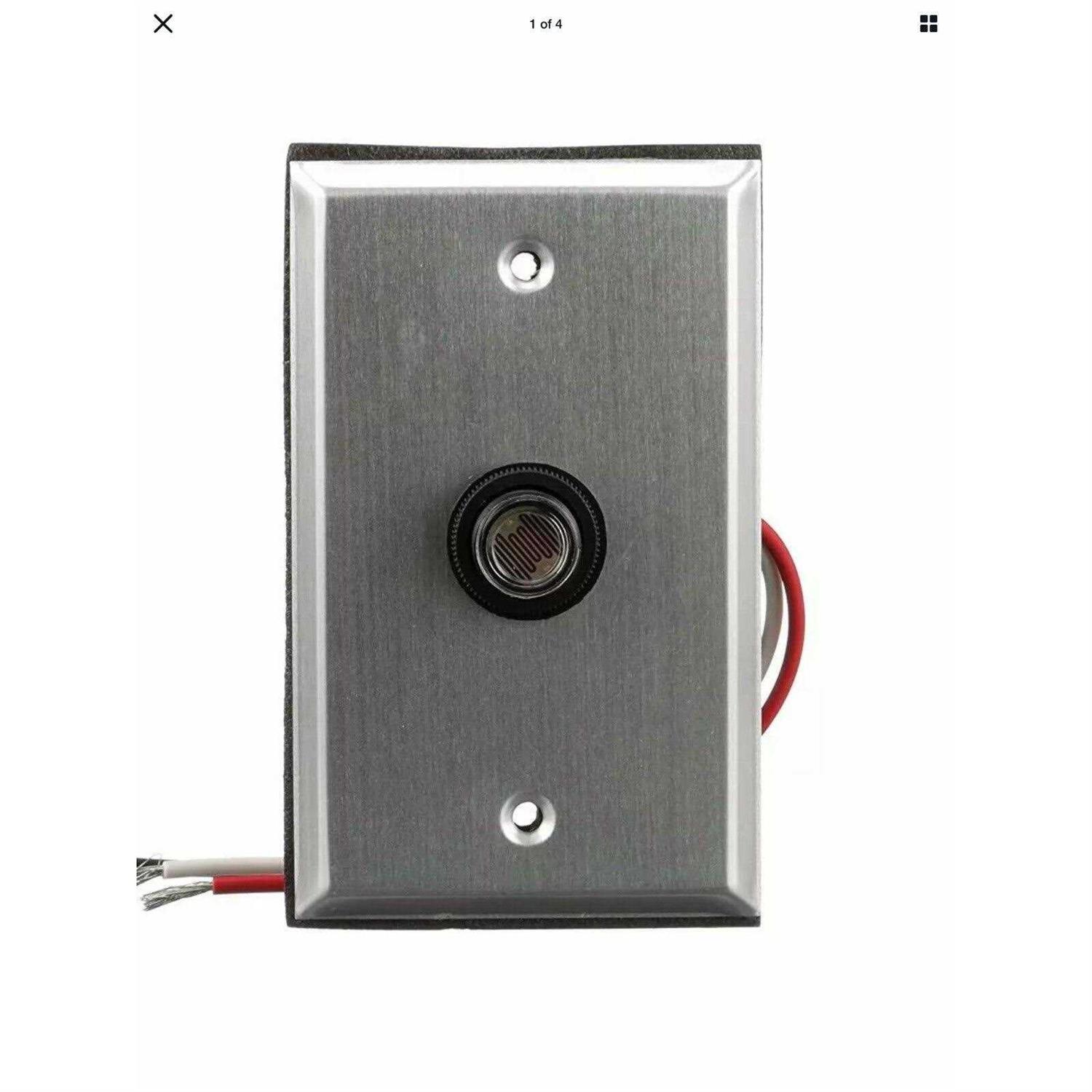 Woods Swivel-Mount Light Control With Photocell - Zenithce