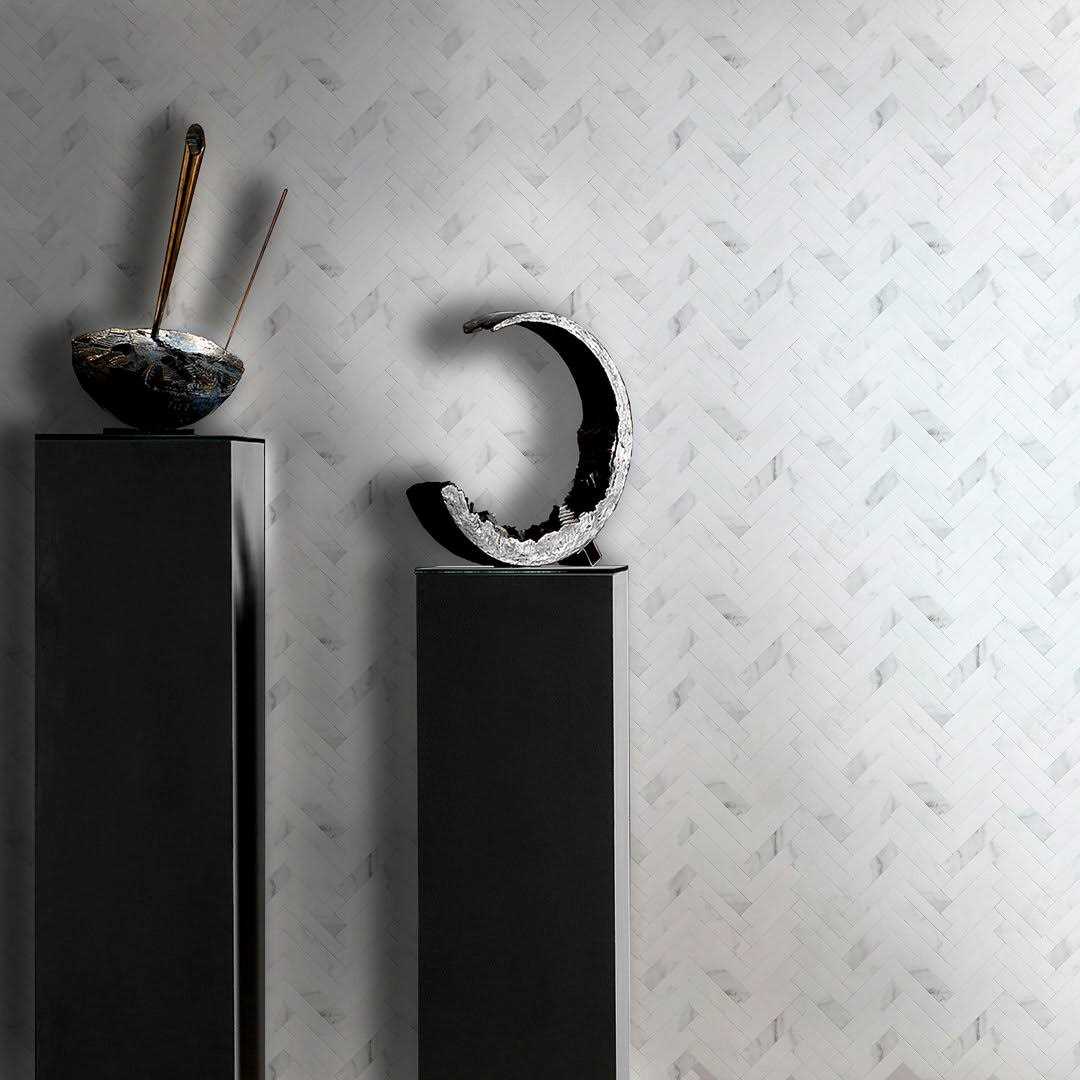 Ivy Hill Tile Luxe Core Chevron 11.02 in. x 11.41 in. SPC Peel and Stick Tile - Zenithce