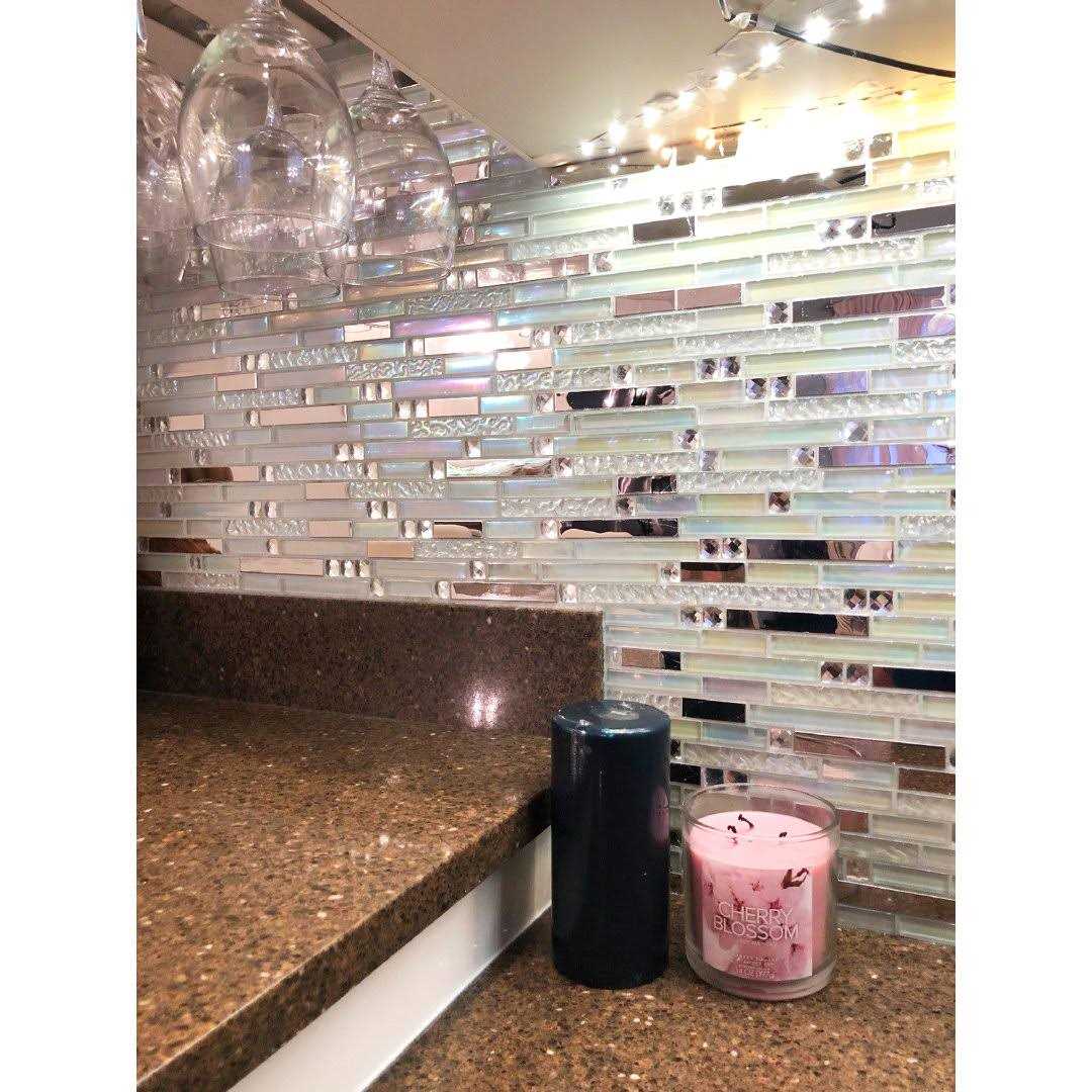 Iris Chevron 3.93 in. x 20.86 in. Matte Porcelain Floor and Wall Tile Ivy Hill Tile - Zenithce
