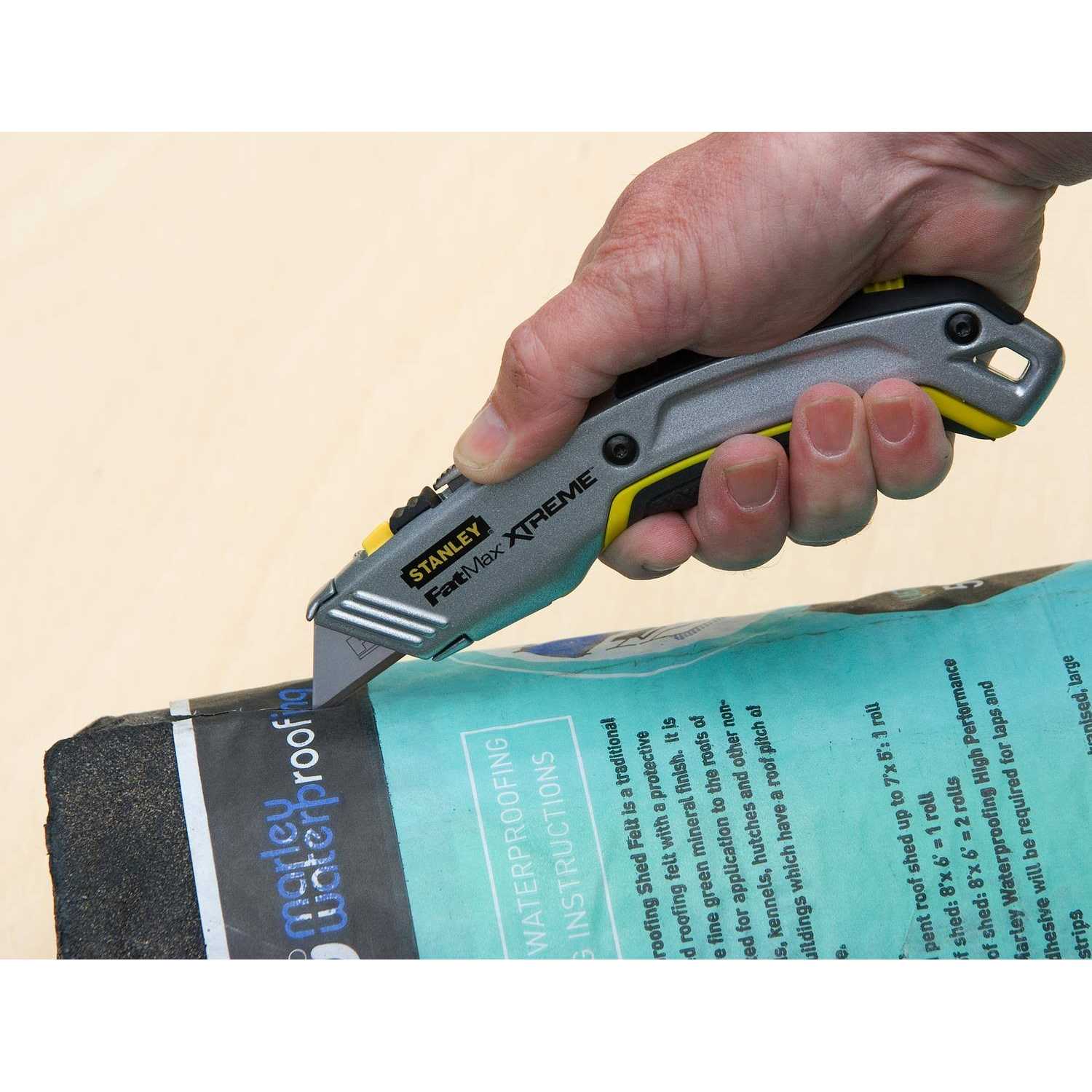 Stanley Tri-Hook Tow Strap - Zenithce