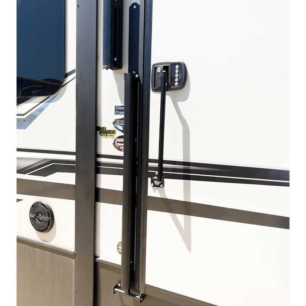MORryde Hand Rail 3 Step Door STP214-029H - Zenithce