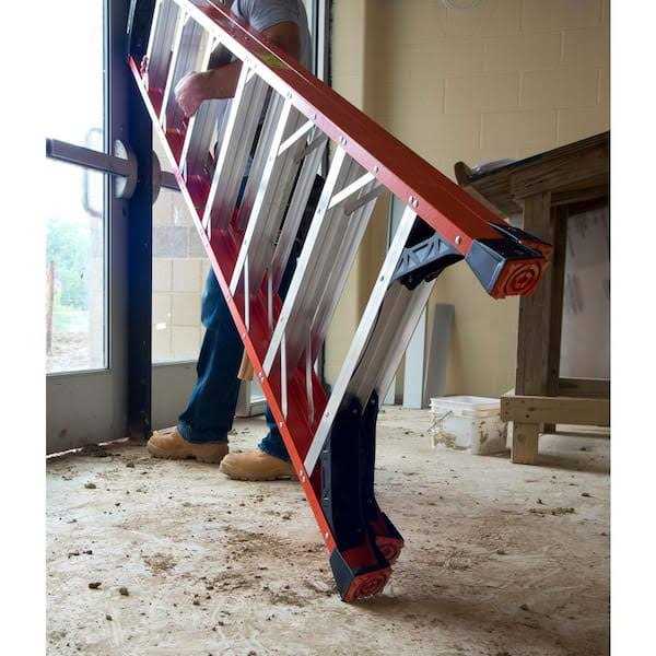 Werner Heavy Duty Fiberglass Step Ladder - Zenithce