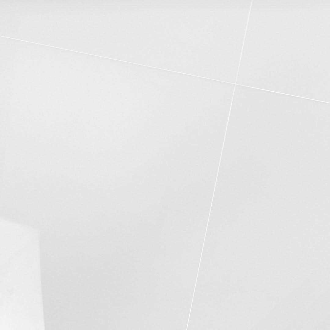 Ivy Hill Tile Lucid Nanoglass White Polished Porcelain Floor and Wall Tile - Zenithce