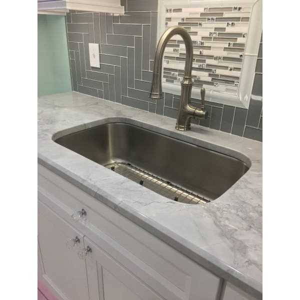 Karran Undermount Stainless Steel 31 Single Kitchen Sink U-3018 - Zenithce
