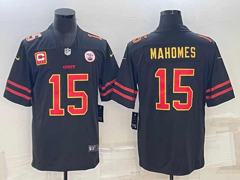 Kansas City Chiefs #15 Patrick Mahomes Black Red Gold 4-Star C Patch Vapor Untouchable Limited Stitched Jersey - Zenithce
