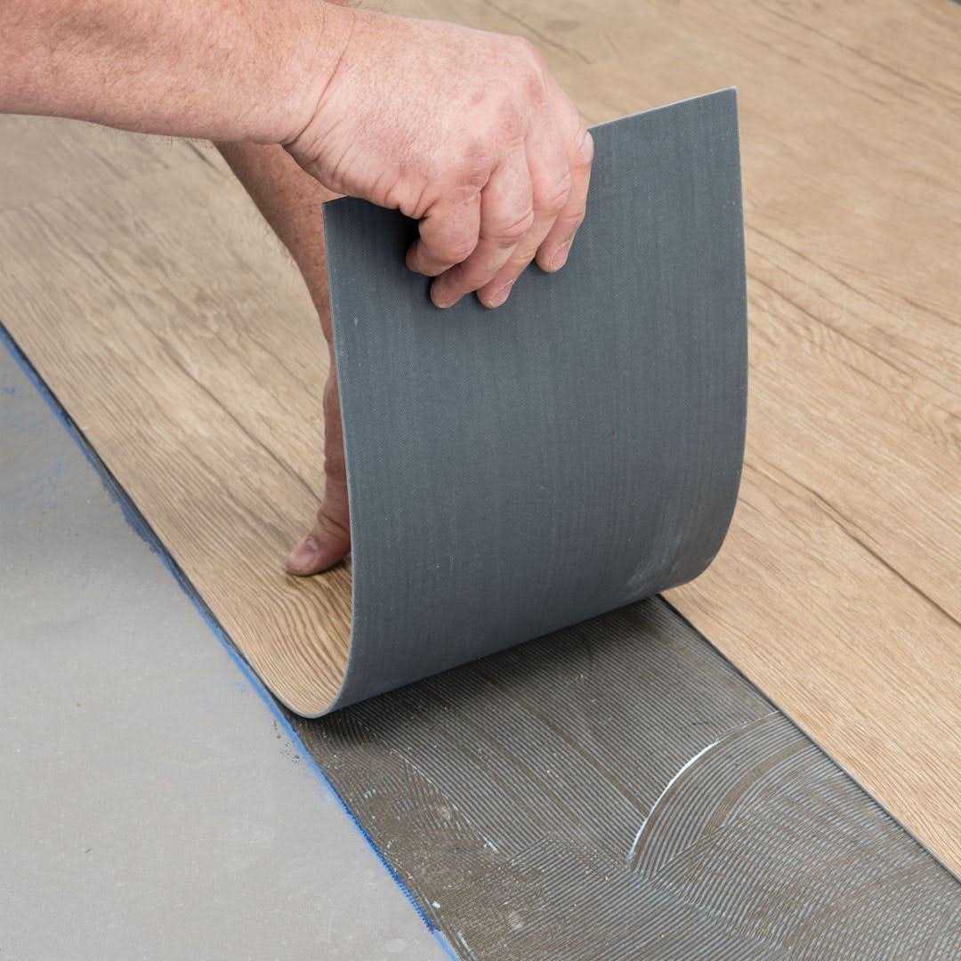 Mapei Ultrabond ECO 373 Vinyl Tile and Plank Flooring Adhesive - Zenithce