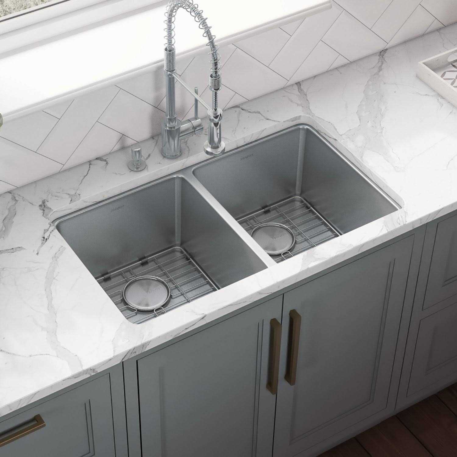 Ruvati 27-inch Undermount 16 Gauge Tight Radius Stainless Steel Kitchen Sink Single Bowl RVH7127 - Zenithce