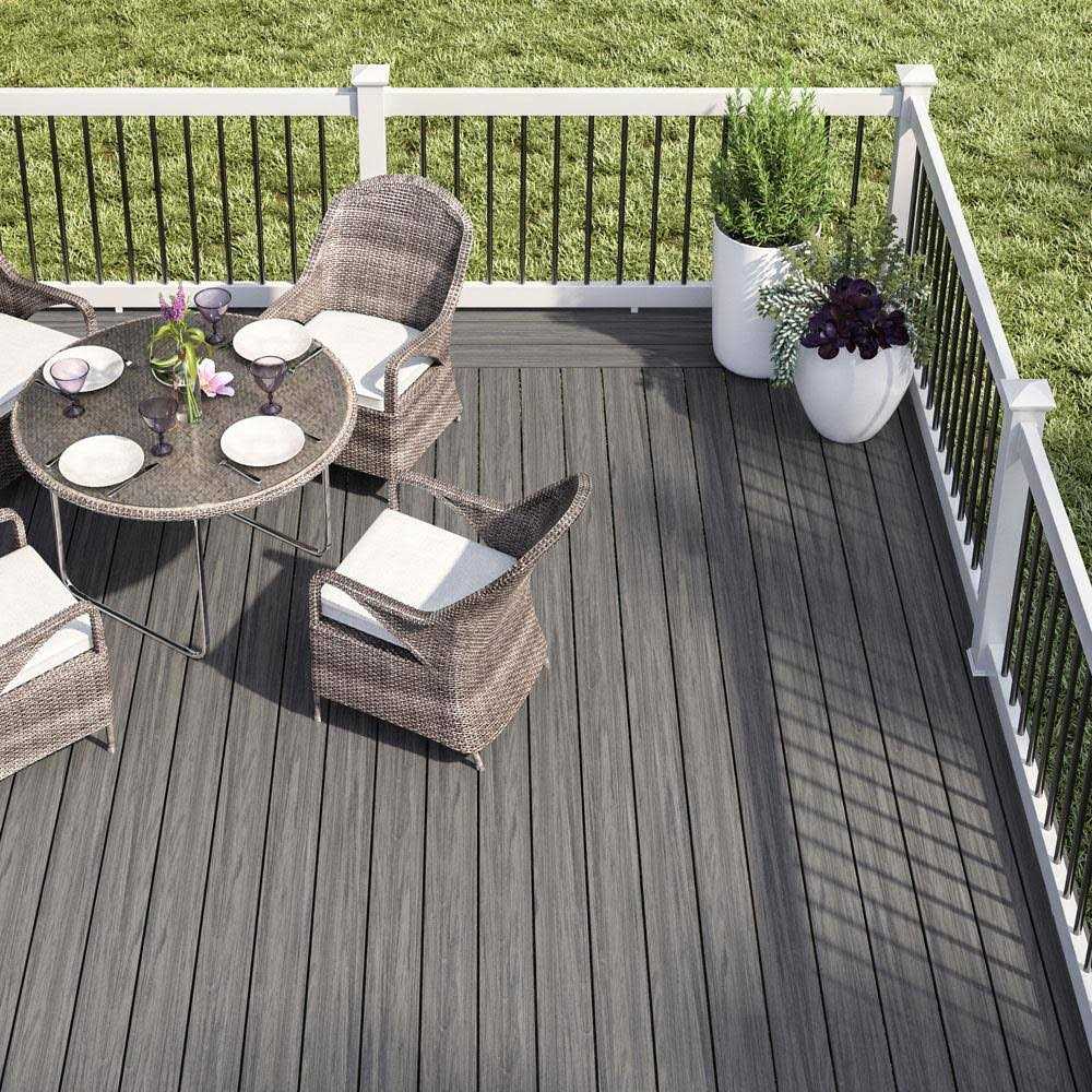 Deckorators 3/4-in x 26-in Black Aluminum Round Deck Baluster 81652 - Zenithce