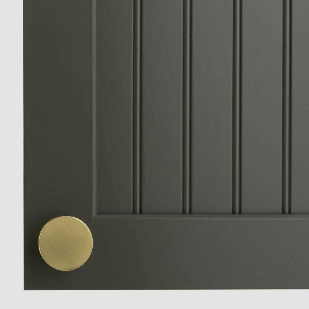 Sumner Street Home Hardware Oversized Ethan 1-5/8 in. Matte Black Round Cabinet Knob RL062067 - Zenithce