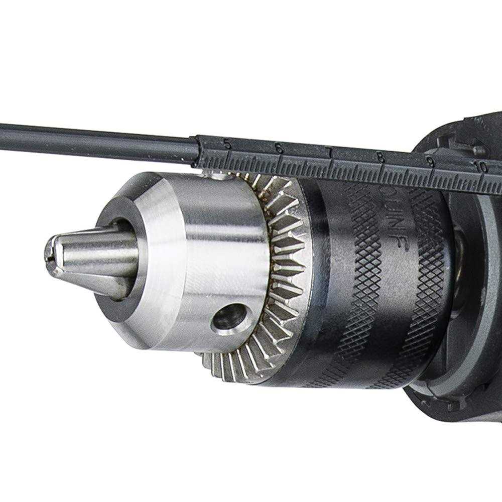 Genesis GCS445SE 4.0 Amp 4-1/2 in. Compact Circular Saw with 24T Blade, Rip Guide, Vacuum Adapter and Blade Wrench - Zenithce