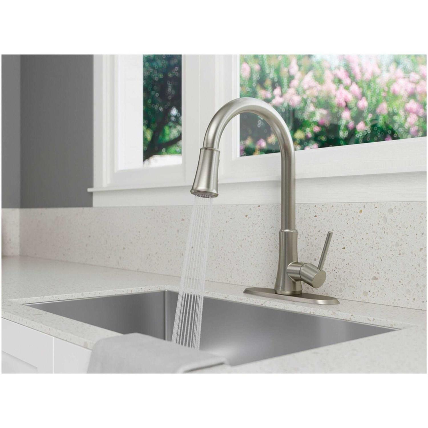 Pfister Pfirst Single Handle Pull Down Kitchen Faucet - Zenithce