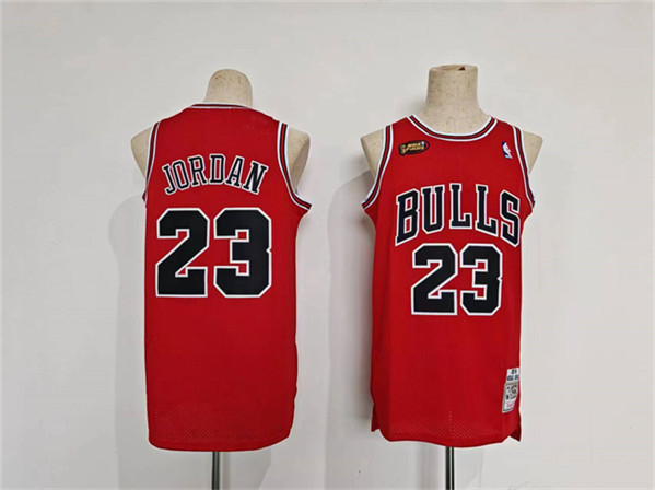 Chicago Bulls #23 Michael Jordan Red Throwback Stitched Jersey - Zenithce