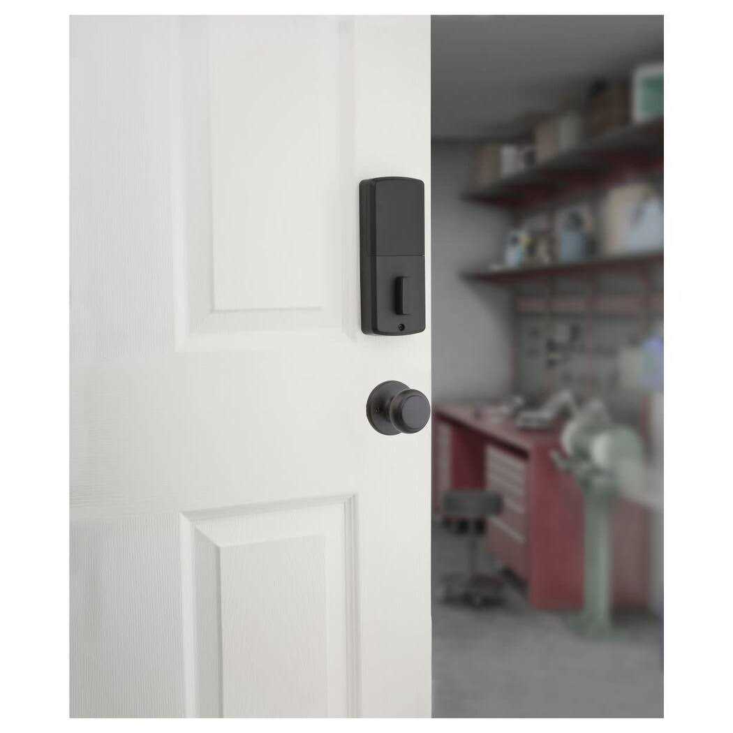Kwikset 85063 1 x 2-1/4 Radius Corner Deadbolt Strike Finish - Zenithce