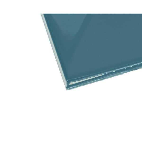 Daltile LuxeCraft Glossy 4-1/4 in. x 12-7/8 in. Glazed Ceramic Wave Crest Wall Tile - Zenithce