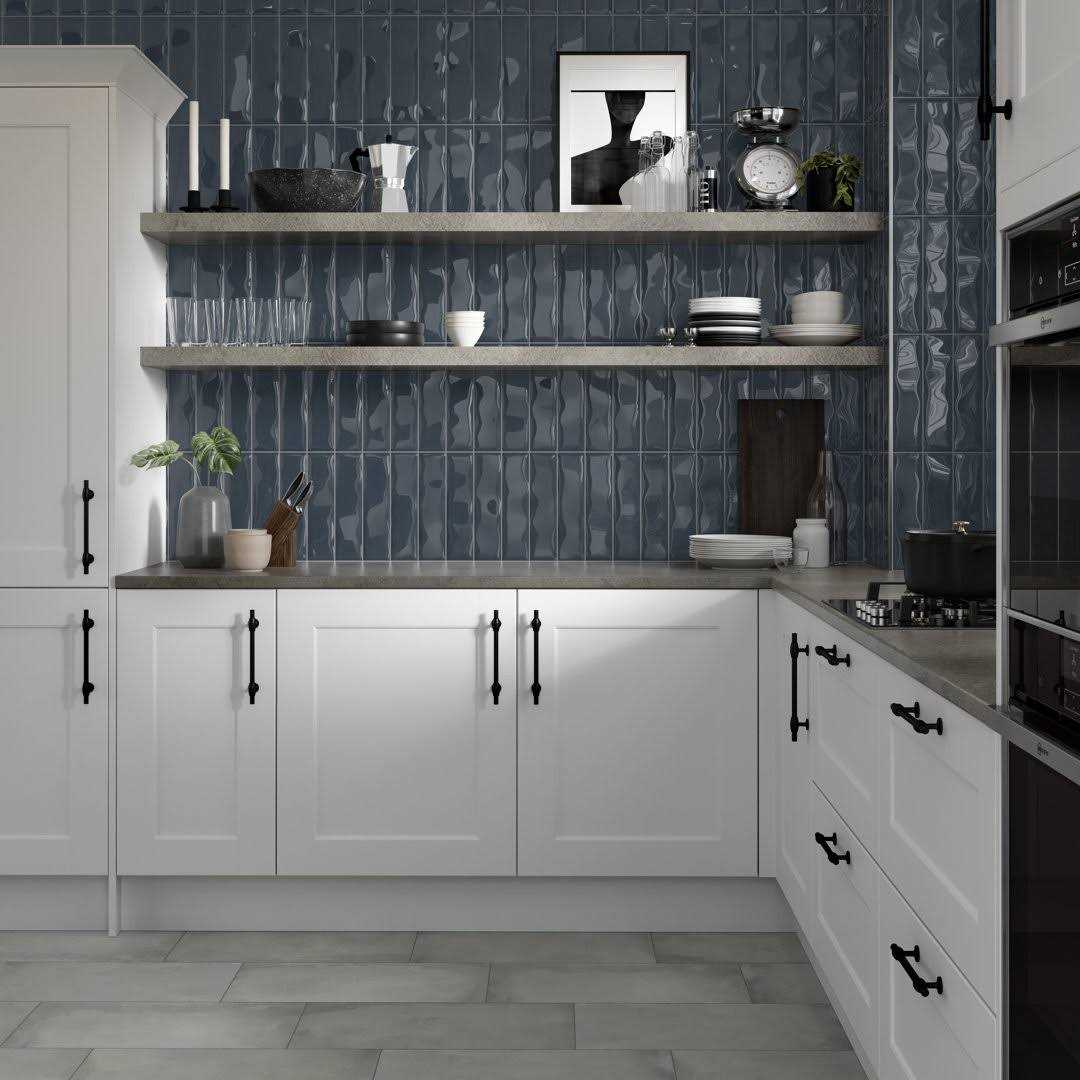 Unbranded E-Z Wall Whitewash 2 MIL x 4 in. W x 36 in. L Peel and Stick Water Resistant Luxury Vinyl Plank Flooring - Zenithce