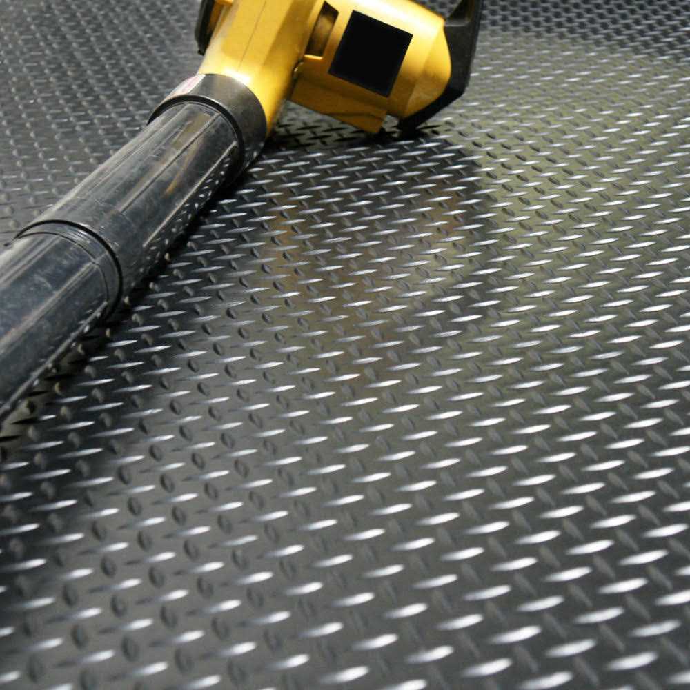 Rubber-Cal Coin-Grip Anti-Slip Rolled Rubber Mat - Zenithce