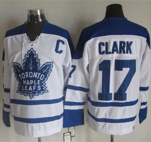 Maple Leafs #17 Wendel Clark White CCM Throwback Winter Classic Stitched Jersey - Zenithce