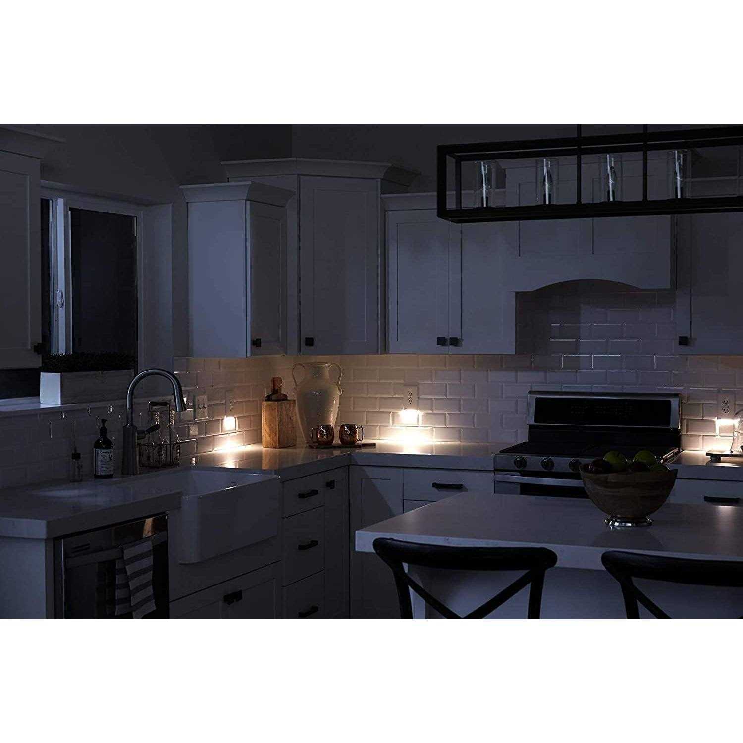 SnapPower GuideLight 2 for Outlets Night Light - Zenithce