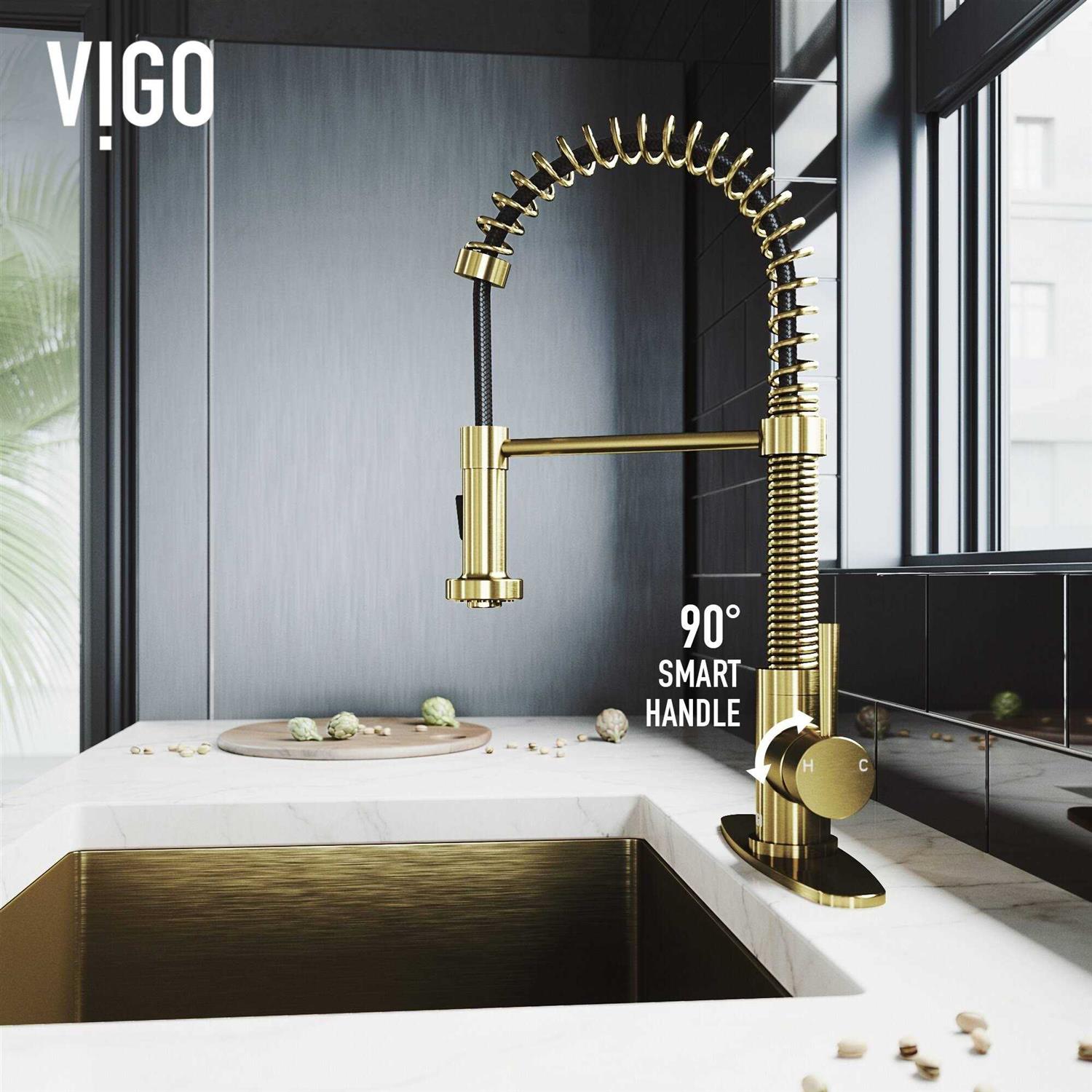 Vigo Edison Chrome Single Handle Pull-Down Kitchen Faucet VG02001CH - Zenithce
