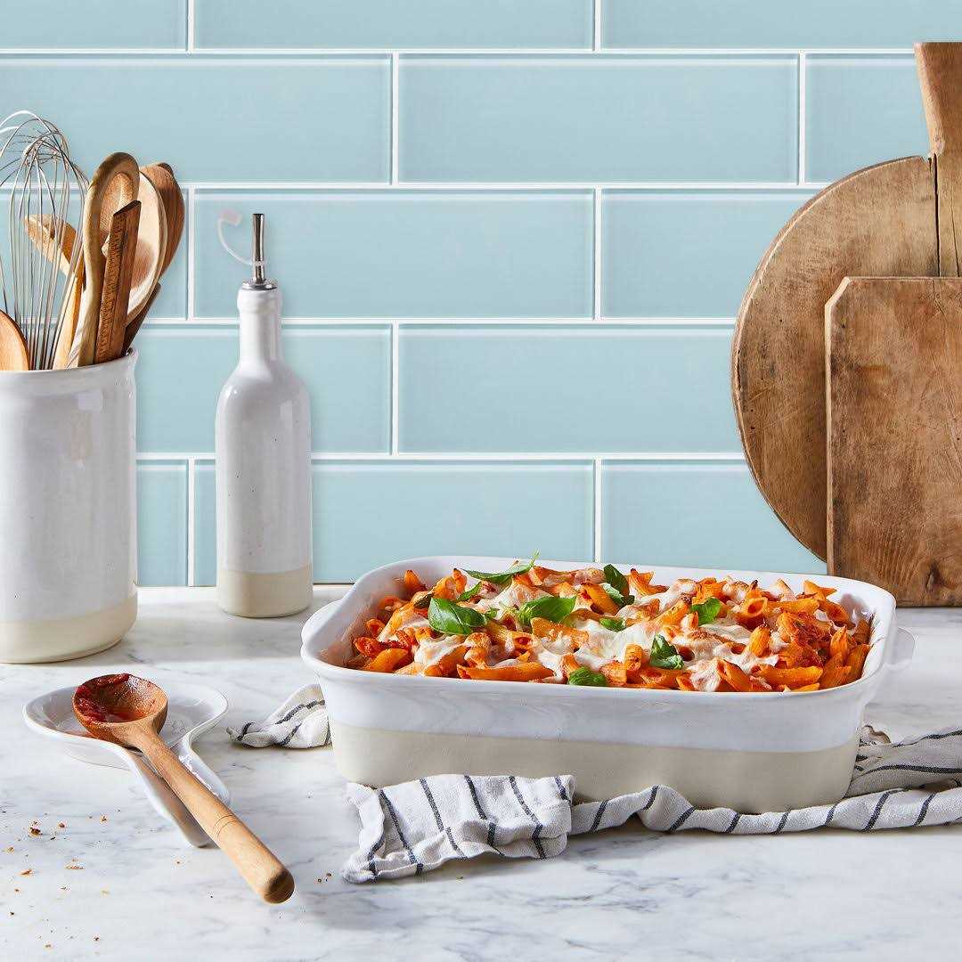 WS Tiles Peel & Stick Ivory 3 in. x 6 in. Individual Glass Subway Wall Tile WST-PS-21C4 - Zenithce