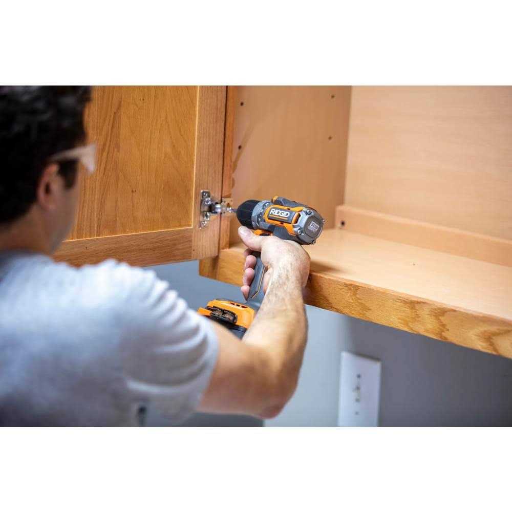 RIDGID R8656B 18V SubCompact Brushless Cordless 6 1/2 in. Circular Saw - Zenithce