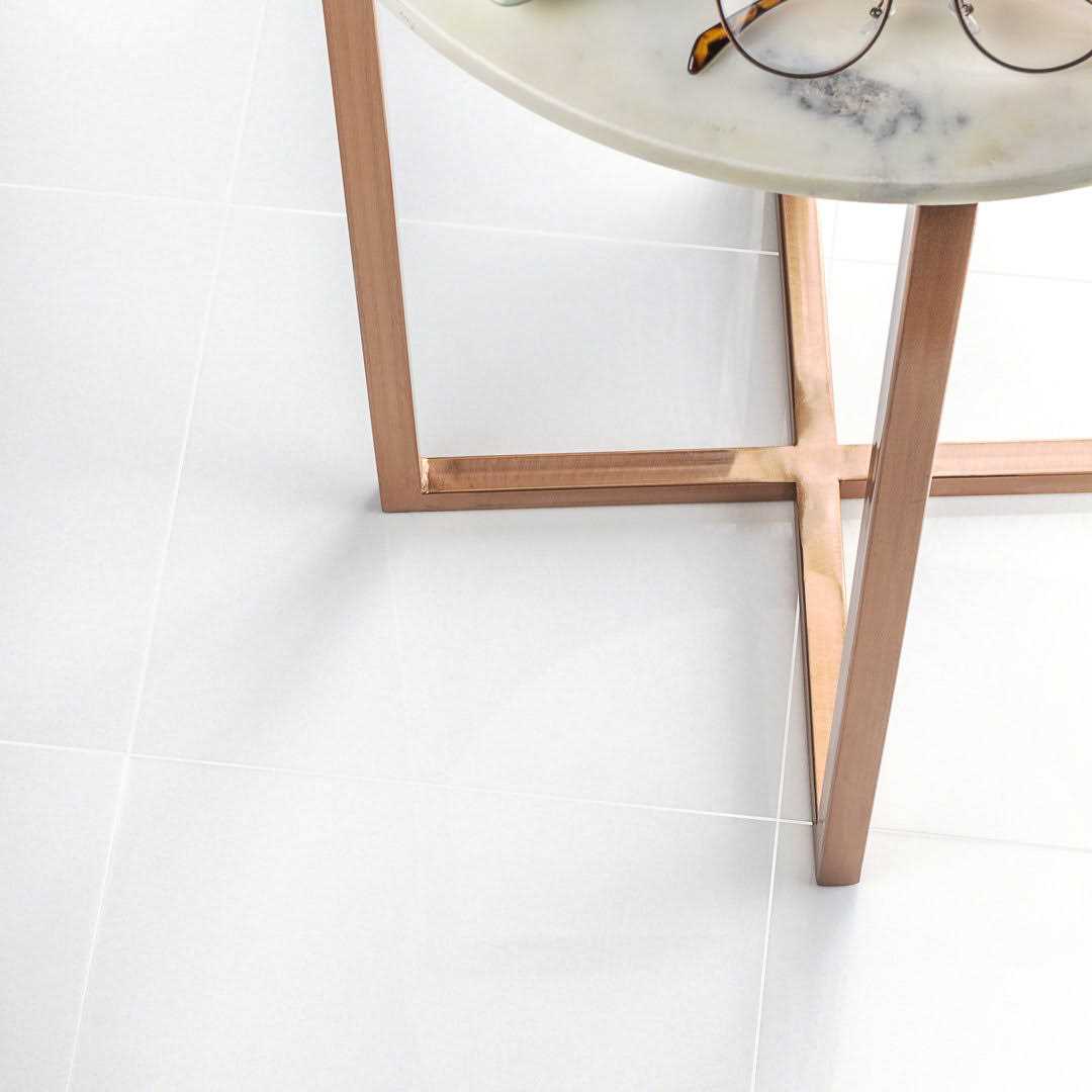 Ivy Hill Tile Lucid Nanoglass White Polished Porcelain Floor and Wall Tile - Zenithce
