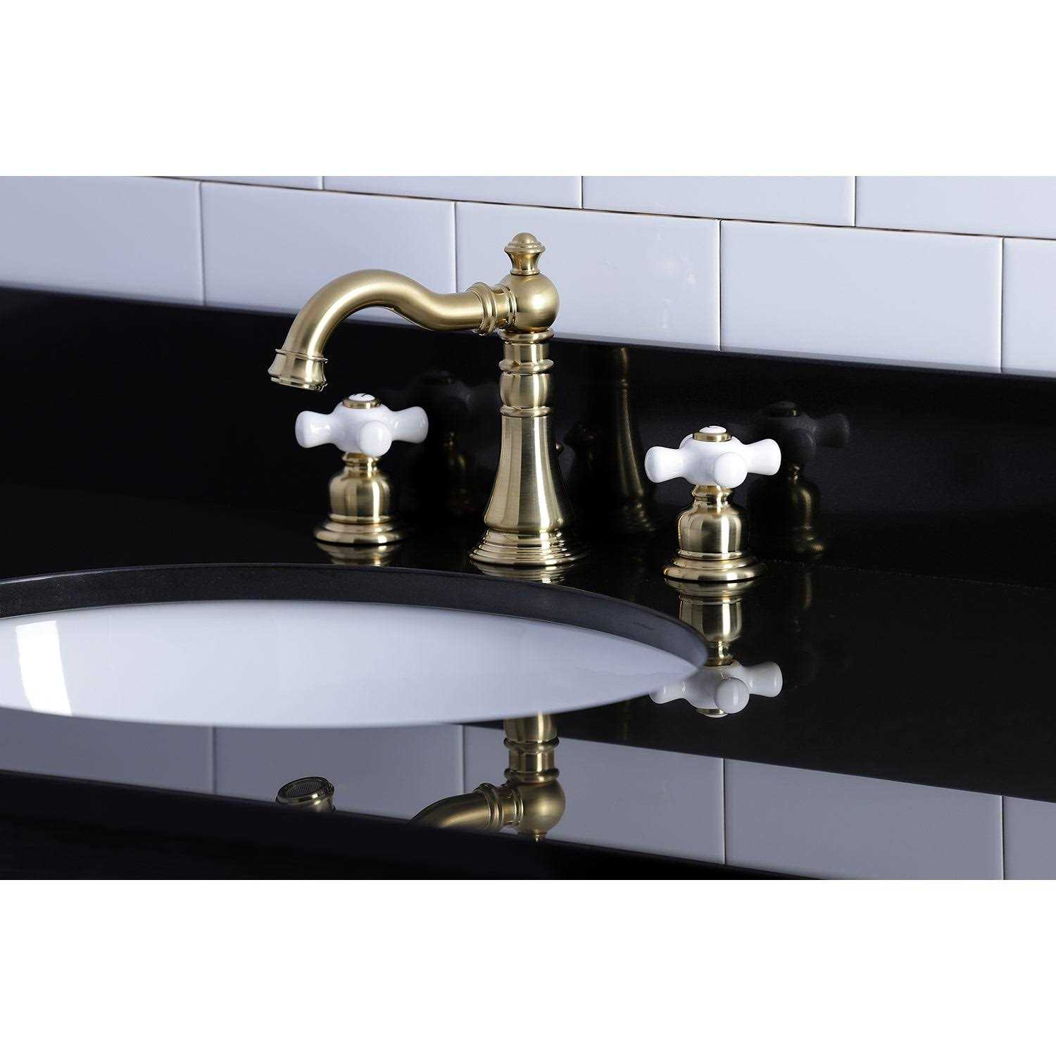 Fauceture American Classic Widespread Bathroom Faucet Brass FSC197 - Zenithce
