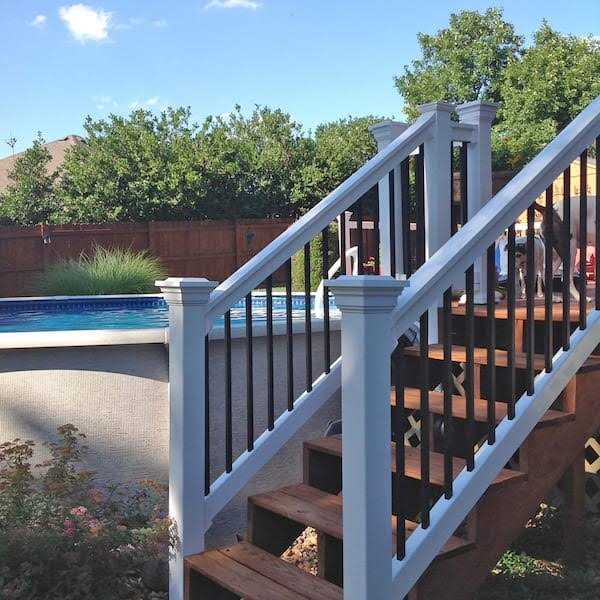 Weatherables Naples 3 ft. H x 8 ft. W Vinyl Railing Kit - Zenithce