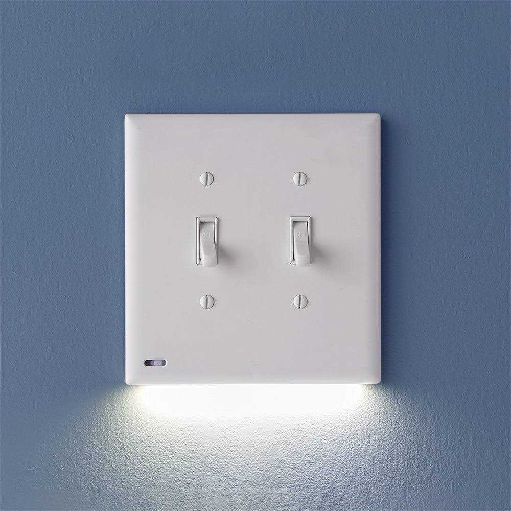 SnapPower SwitchLight Double Gang Night Light Cover Plate - Zenithce