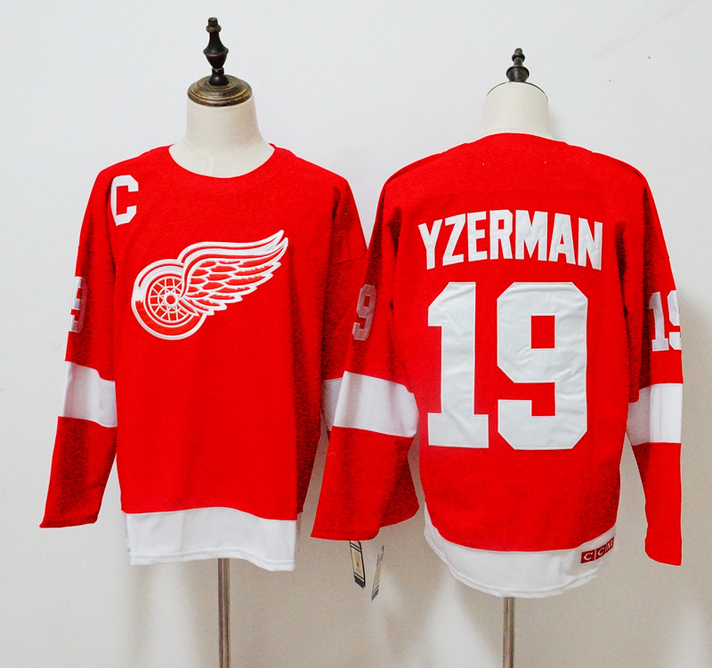 Detroit Red Wings #19 Steve Yzerman Red Throwback CCM Stitched Jersey - Zenithce