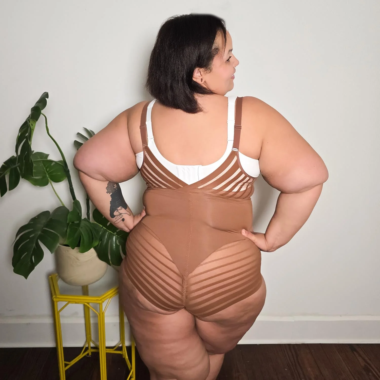 Smoothwear Open Bust Bodysuit - Opulent - Zenithce