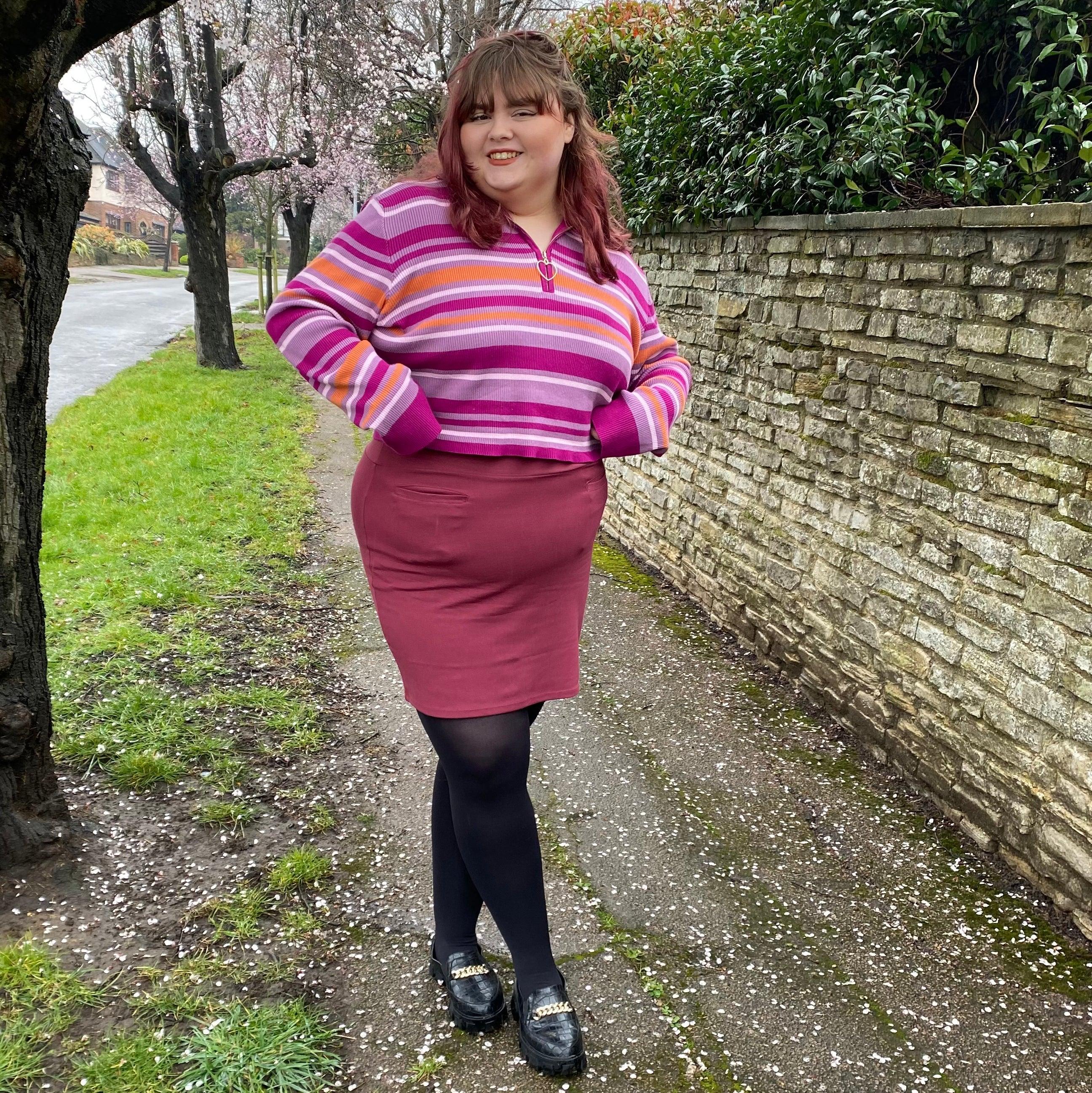 Mini Skirt - Burgundy - Zenithce