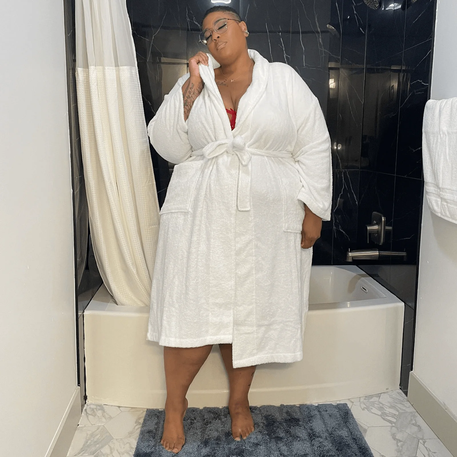 Floof Bath Robe - White - Zenithce