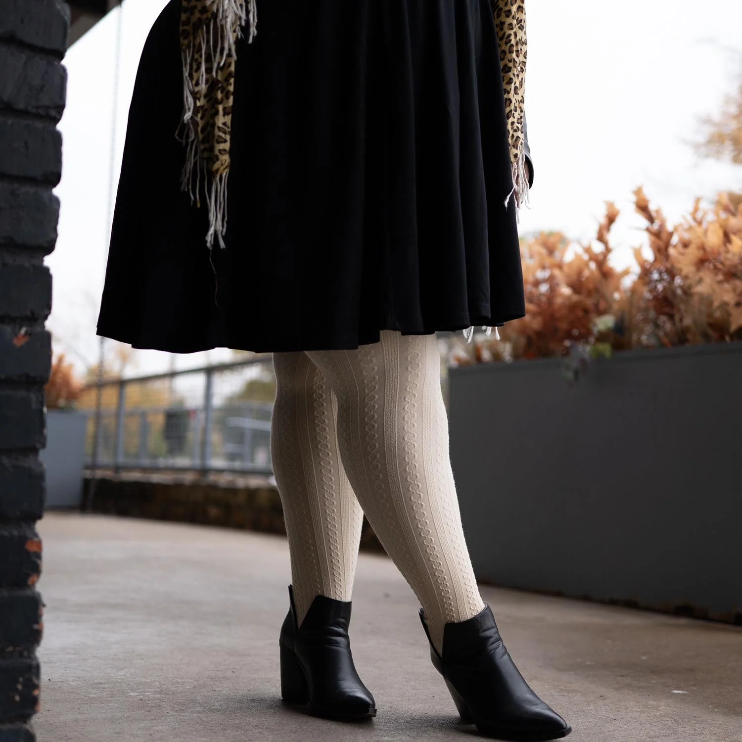 Grannies Cable Knit Wool Tights V2 - Oatmeal - Zenithce