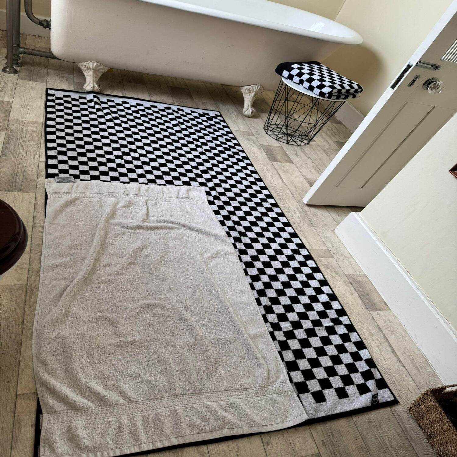 Big Softee Towel - White - Zenithce